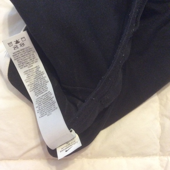 Nike Dri-fit Sportsbra - Picture 3 of 3